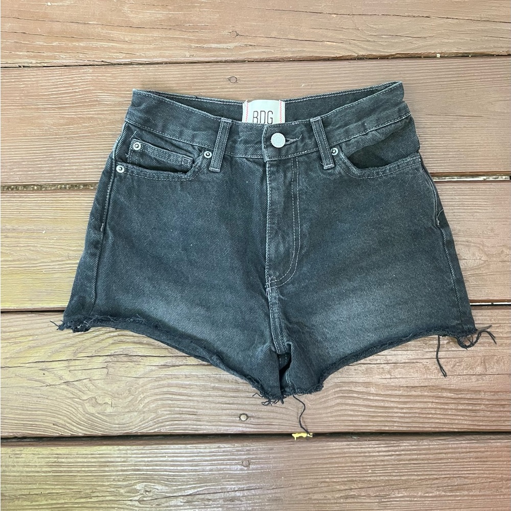 Bdg urban outfitters black wash shorts size 25